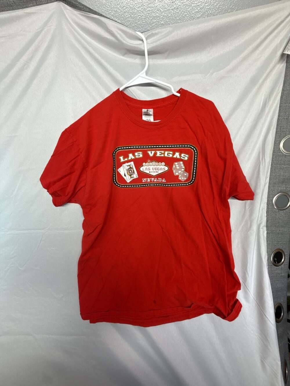 Y2K Gildan Las Vegas T-Shirt Size XL Red Nevada Casino Dice Playing Cards